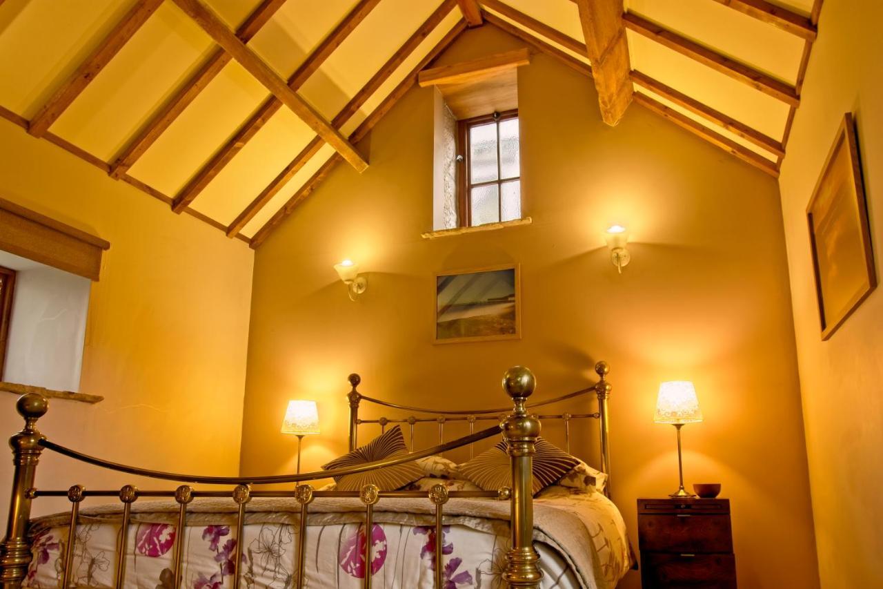 Sebright Cottage, Borrowby Farm Cottages Staithes Extérieur photo